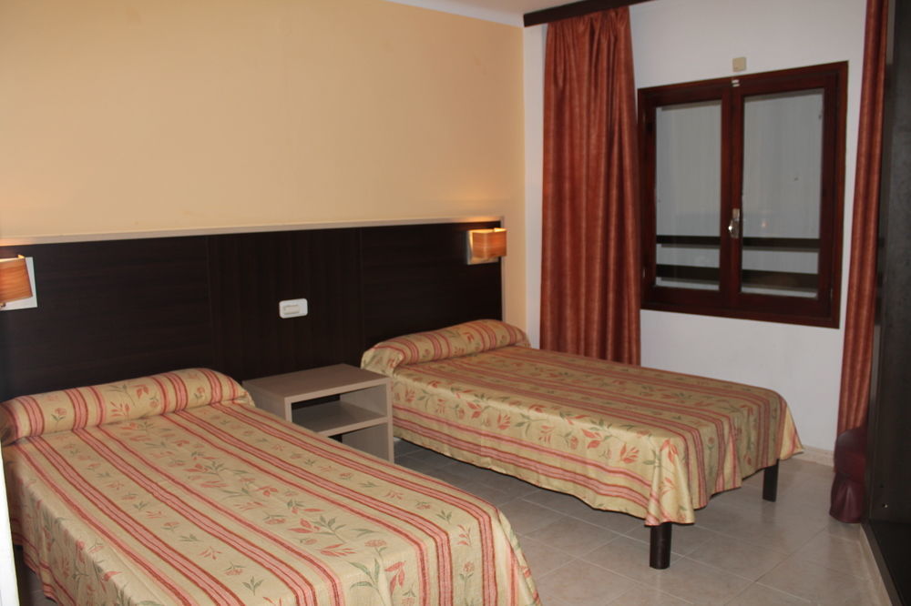 Hotel Orosol By Typic Hotels Sant Antoni de Portmany Extérieur photo